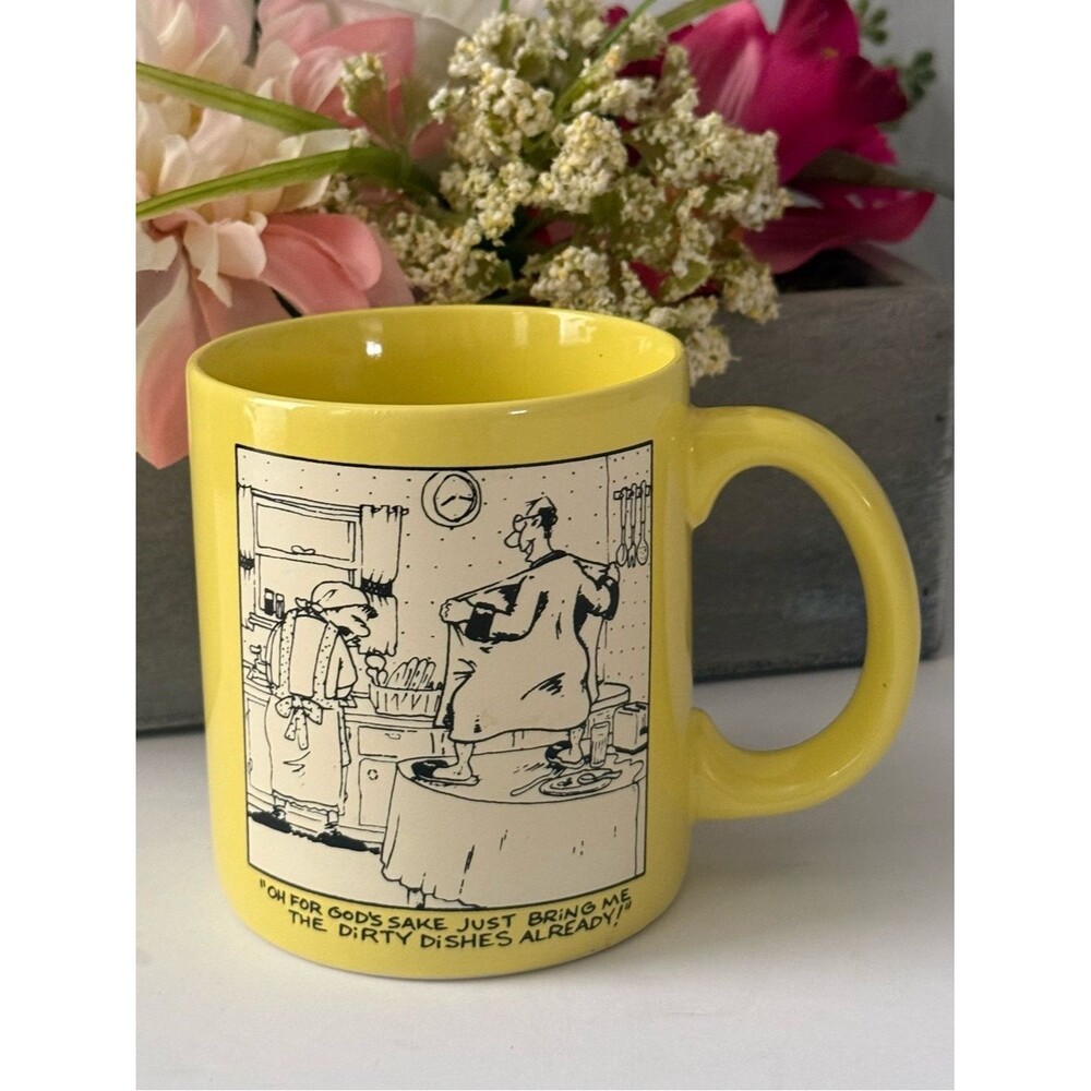 Vintage 90s Carlton Cards Stoneware Naughty Flasher Mug Gillmania Series Yellow